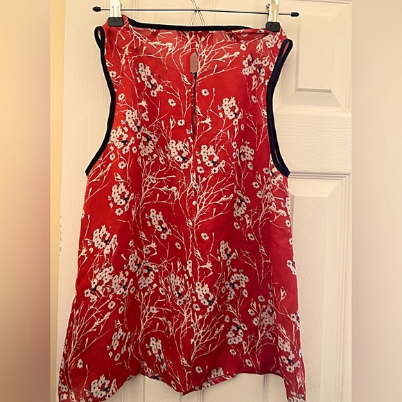 A.L.C. Cherry 🍒 Blossom Silk Chiffon Top Blouse Sleeveless ***With Defec… - Picture 7 of 13